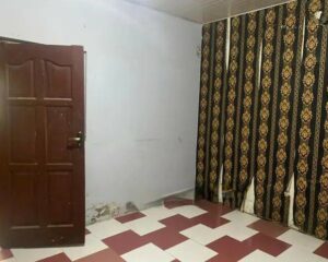 2 Bedroom House and Palour in Madina, Mayehot for Rent