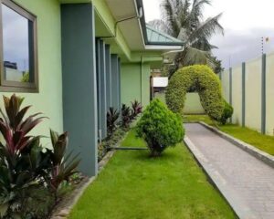 5 Bedroom House in North Kaneshie for Sale